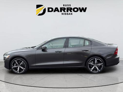 Gray 2024 Volvo S60 B5 Core Dark Theme