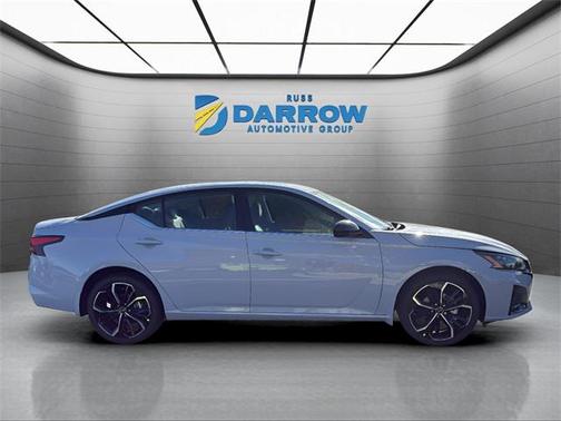 2025 Nissan Altima SR AWD