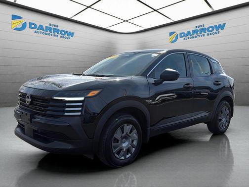 Super Black 2025 Nissan Kicks S