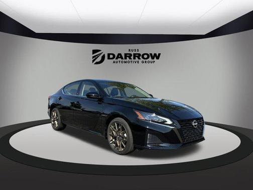 2025 Nissan Altima SR AWD