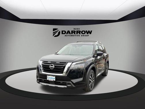 2025 Nissan Pathfinder Platinum 4WD