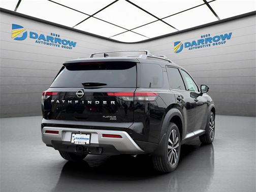 2025 Nissan Pathfinder Platinum 4WD