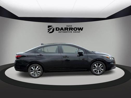 2021 Nissan Versa 1.6 SV