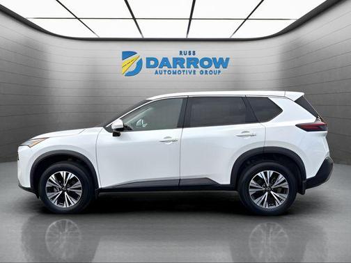 Pearl White Tricoat 2023 Nissan Rogue SV