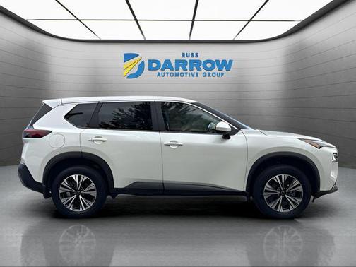 Pearl White Tricoat 2023 Nissan Rogue SV