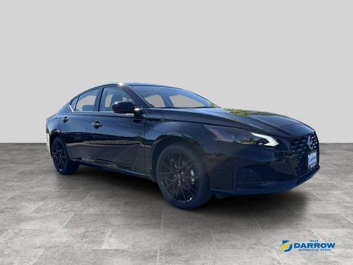 Super Black Clearcoat 2026 Nissan Altima SR AWD