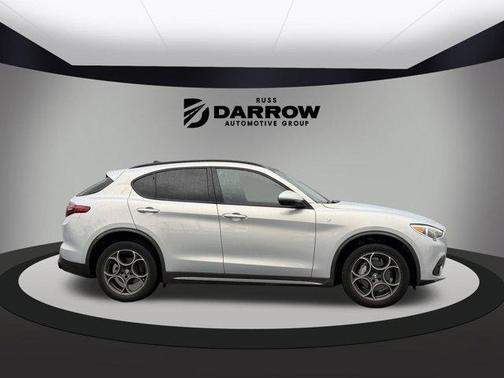 2022 Alfa Romeo Stelvio Ti