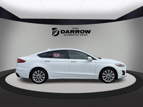2020 Ford Fusion SEL