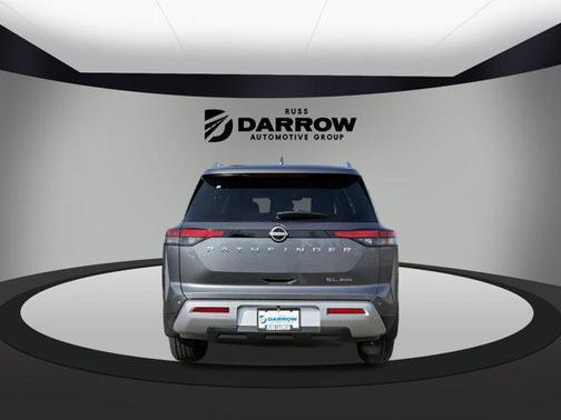 2025 Nissan Pathfinder SL 4WD