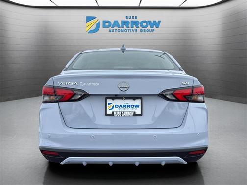 2024 Nissan Versa 1.6 SV