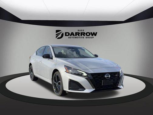 2025 Nissan Altima SR AWD