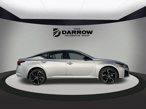 2025 Nissan Altima SR AWD