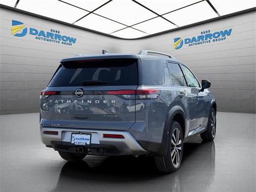 2025 Nissan Pathfinder Platinum 4WD