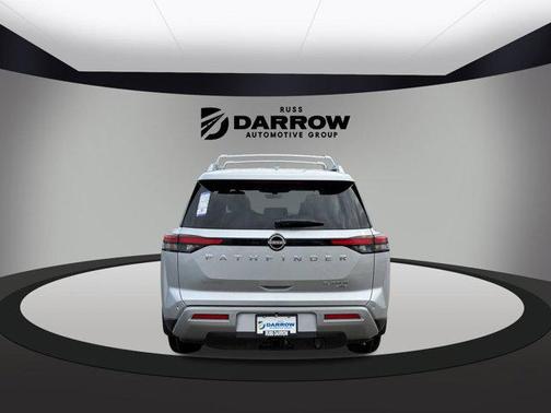 2025 Nissan Pathfinder Platinum 4WD