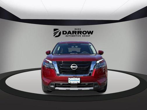 2025 Nissan Pathfinder SL 4WD