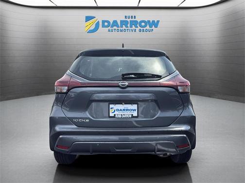 2025 Nissan Kicks S