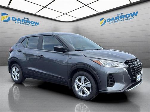 2025 Nissan Kicks S