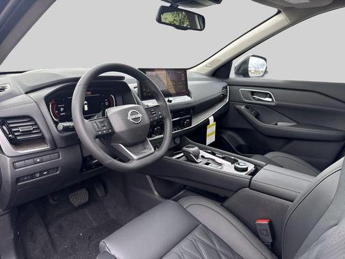 Super Black 2026 Nissan Rogue Platinum