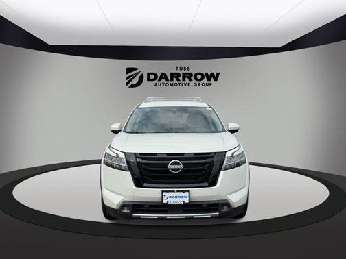 2022 Nissan Pathfinder SL 4WD