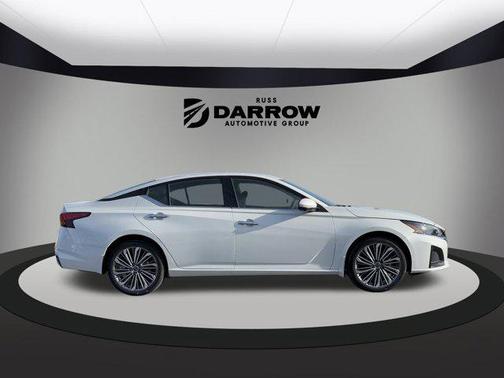 2025 Nissan Altima SL AWD