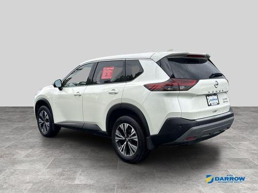 Pearl White Tricoat 2021 Nissan Rogue SV