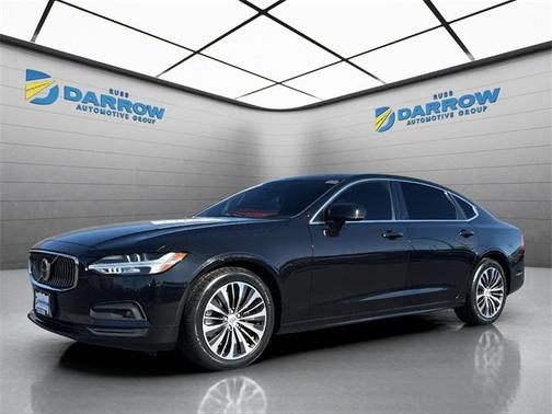 2022 Volvo S90 B6 Momentum