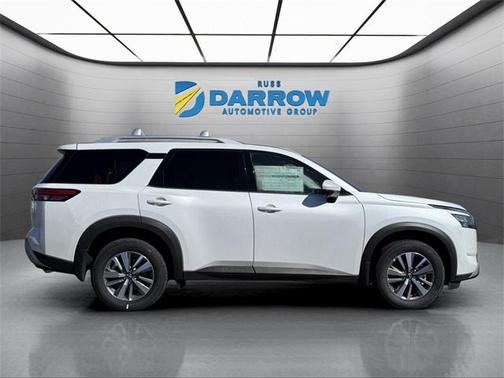 2025 Nissan Pathfinder SL 4WD