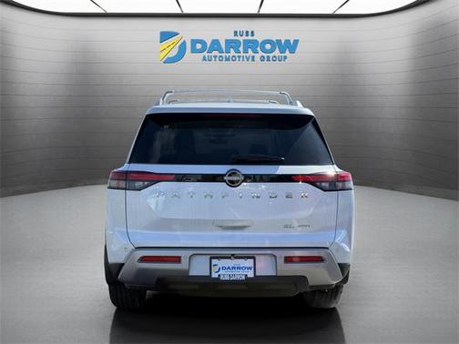 2025 Nissan Pathfinder SL 4WD