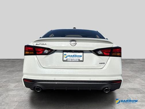 Pearl White Tricoat 2026 Nissan Altima SV AWD
