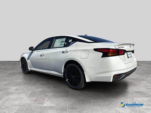 Pearl White Tricoat 2026 Nissan Altima SV AWD