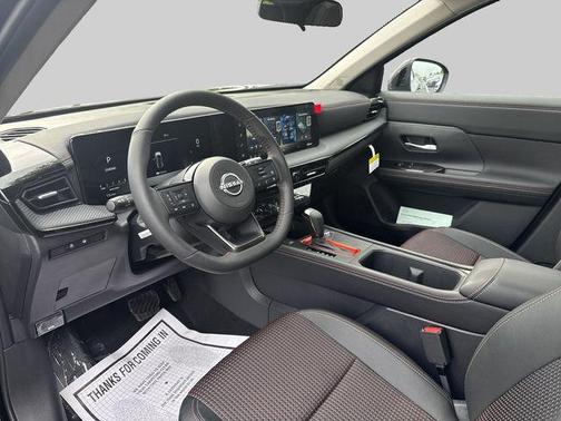 Super Black 2026 Nissan Kicks SR