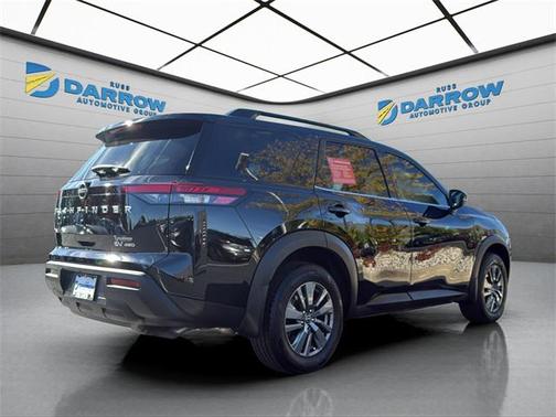 2024 Nissan Pathfinder SV 4WD