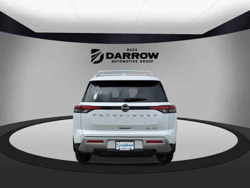 2025 Nissan Pathfinder SL 4WD