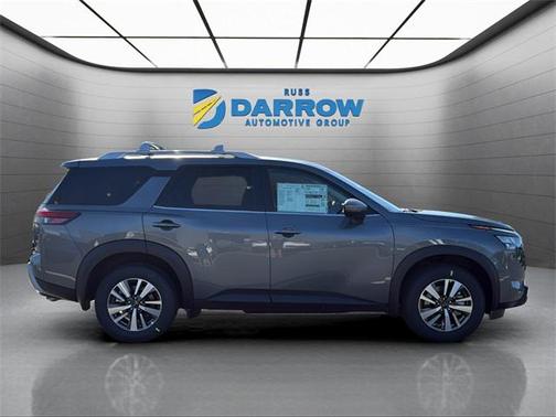 2025 Nissan Pathfinder SL 4WD
