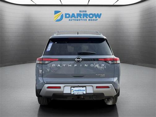 2025 Nissan Pathfinder Platinum 4WD