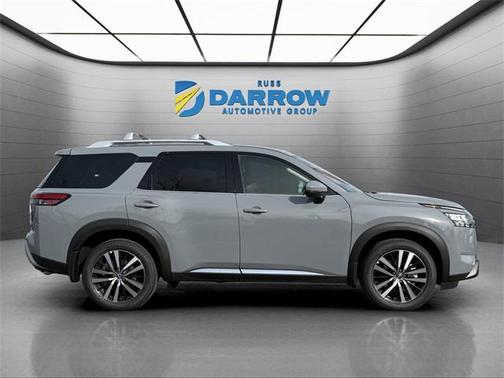 2025 Nissan Pathfinder Platinum 4WD