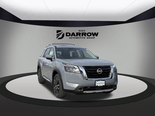 2025 Nissan Pathfinder Platinum 4WD