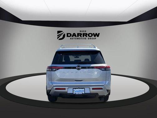 2025 Nissan Pathfinder SL 4WD