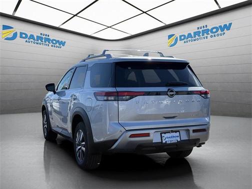 2025 Nissan Pathfinder SL 4WD