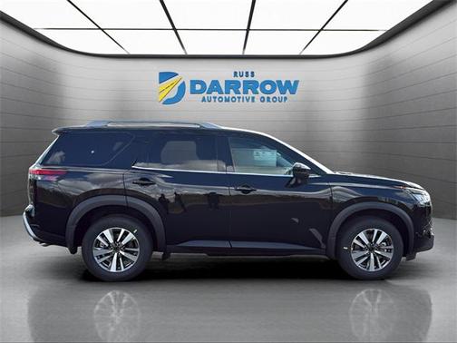 2025 Nissan Pathfinder SL 4WD