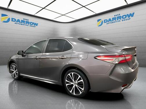 Predawn Gray Mica 2018 Toyota Camry SE