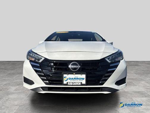 Aspen White Tricoat 2025 Nissan Versa 1.6 SV