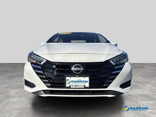 Aspen White Tricoat 2025 Nissan Versa 1.6 SV