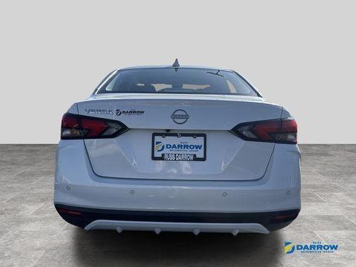 Aspen White Tricoat 2025 Nissan Versa 1.6 SV