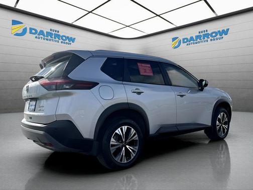 Brilliant Silver Metallic 2023 Nissan Rogue SV
