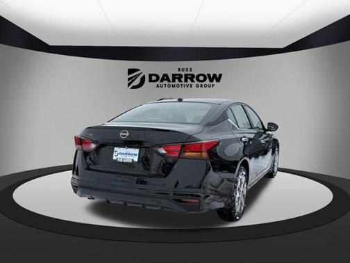 2025 Nissan Altima S FWD