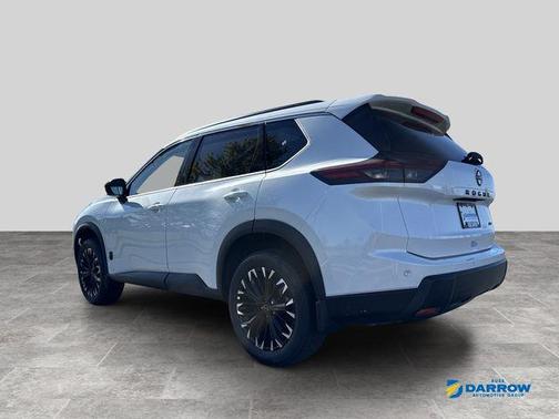 Everest White Pearl Tricoat 2026 Nissan Rogue Dark Armor