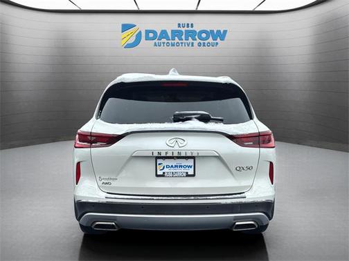 2022 INFINITI QX50 LUXE AWD