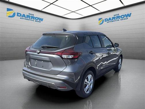 2025 Nissan Kicks S