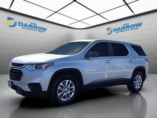 Silver Ice Metallic 2020 Chevrolet Traverse LS